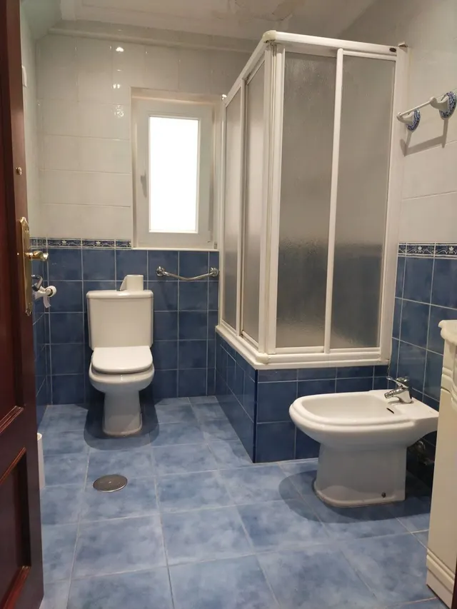 Piso amueblado en alquiler de corta temporada en las chapas – junto al hospital carlos de haya — 24