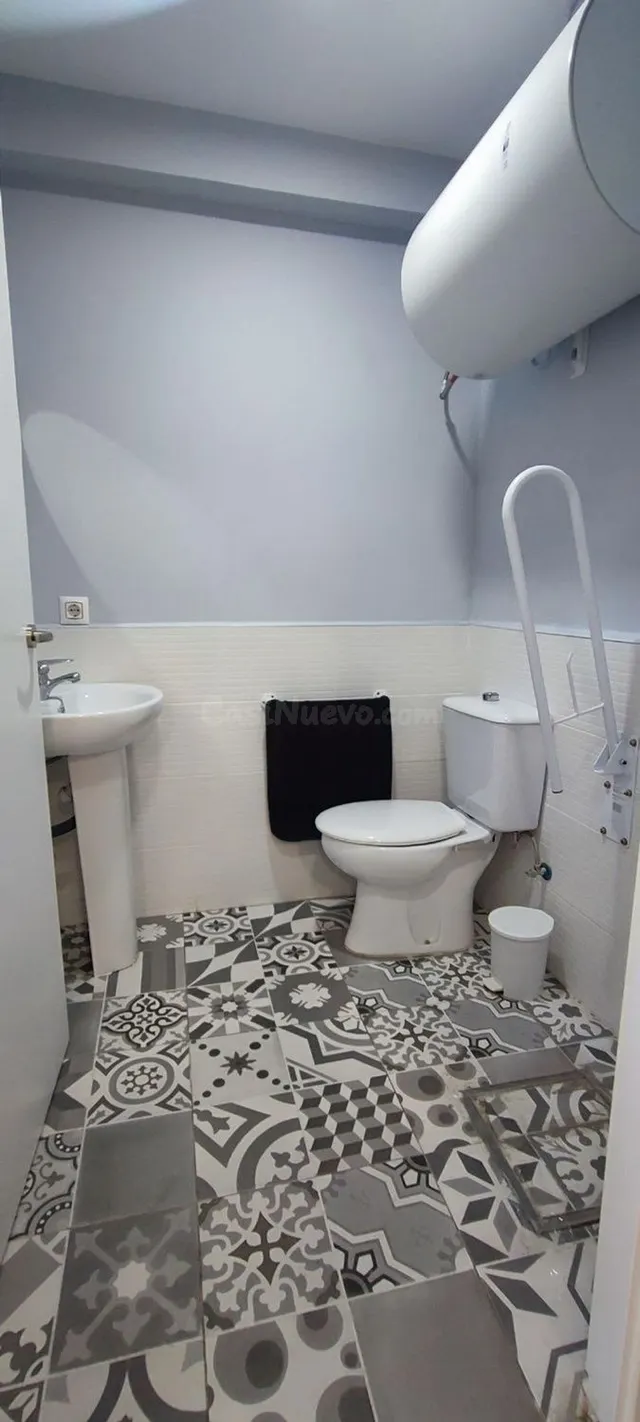 Local comercial 70m² en venta - Arroyo - Santa Justa - foto 5