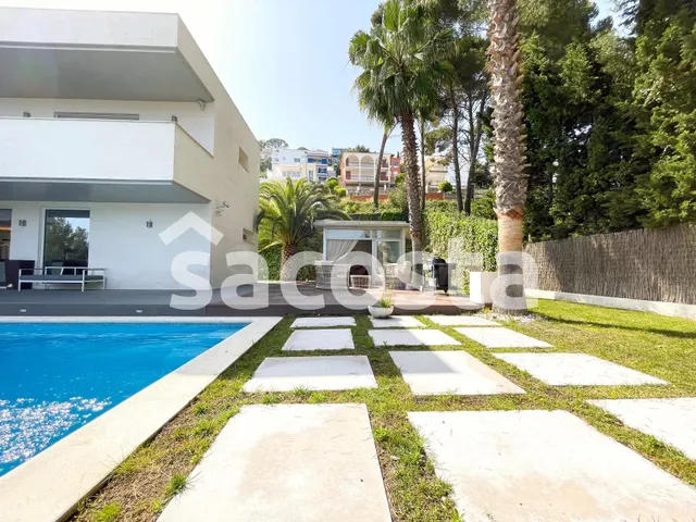 EN UN ENTORNO DE JARDINES BOTANICOS Y LAS MEJORES PLAYAS - foto 5