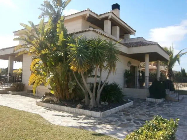 CHALET VALLADO — 4