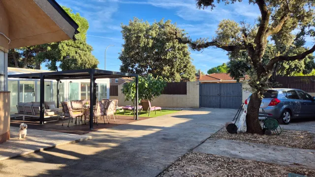 Original chalet con piscina cubierta — 9