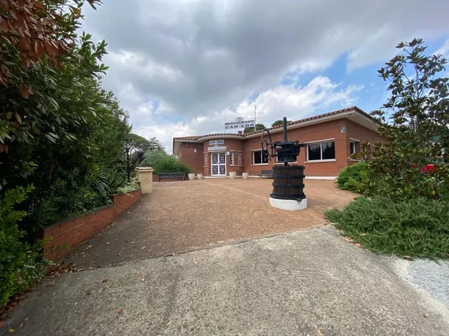 Terreno + Masía en venta en Bellaterra — 45