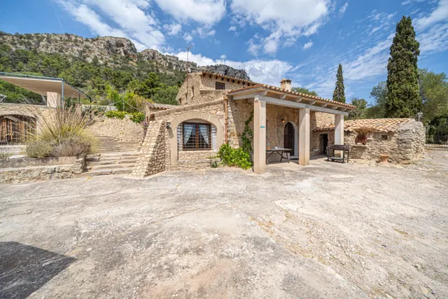 Finca Rustica junto a Puig de Randa — 34