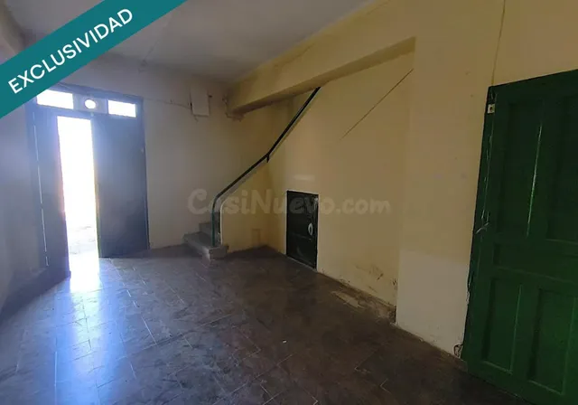 ¡Crea la casa de tus sueños! Gran propiedad con terreno y vistas al Pirineo en Torres de Barbués — 4