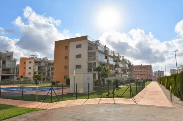 ESTUPENDO APARTAMENTO DE OBRA NUEVA 2 DORMITORIOS 2 BAÑOS  CON PISCINA EN ORIHUELA COSTA , ALICANTE — 25