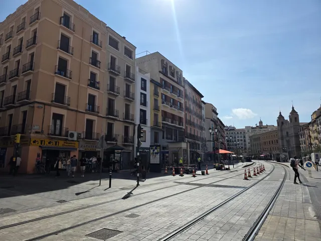 En venta piso de inversión en el centro de Zaragoza. — 17