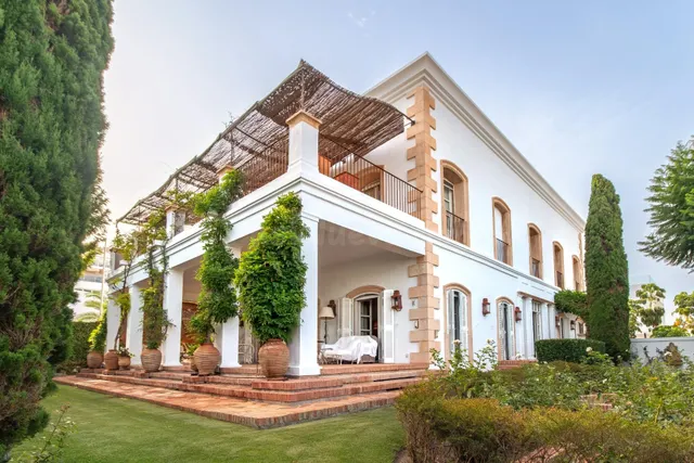 Espectacular Villa de Lujo con Máxima Privacidad en Marina d