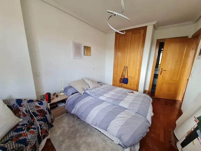 Chalet adosado en alquiler con terraza, piscina y dos plazas de garaje junto al Paseo de Zorrilla — 25