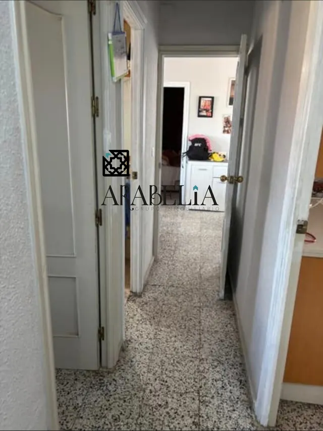 Ático en el Corazón de Córdoba - Oportunidad Única por €94,800 — 6