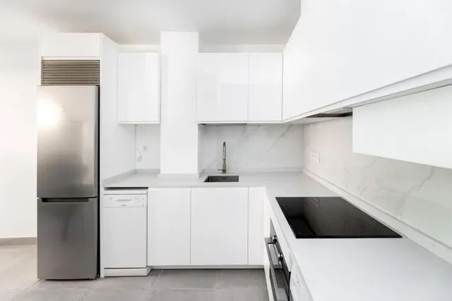 ¡¡¡ INVERSORES !!! GRAN OPORTUNIDAD SE VENDE PISO EN JUAN PABLO II GRANADA — 13