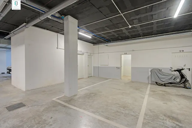 Exclusiva vivienda de lujo en planta baja con grandes terrazas, vistas a Granada — 26