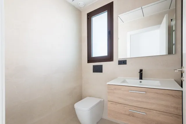 Apartamento de 3 dormitorios en Punta Prima — 15