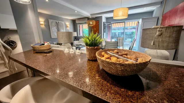 MODERNO CHALET ADOSADO REFORMADO EN EL BURGO, LAS ROZAS DE MADRID — 23