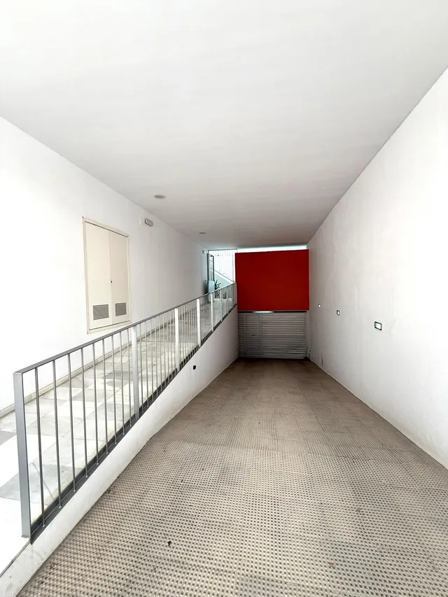 SITUADA EN EL PLENO CENTRO — 17