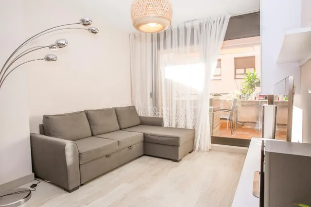 Exclusivo apartamento de 2 dormitorios en Santa Clotilde, a  - foto 2