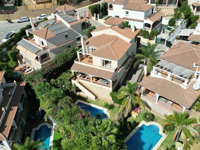 Chalet 4 habitaciones 371m² en venta - Riviera del sol — 15