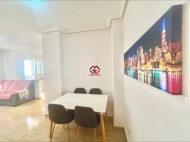 Planta baja con patio privado, trastero y ascensor a pasos d - foto 2