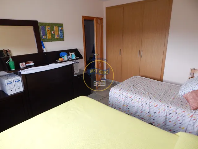 CHALET CON PISCINA Y VISTAS PRIVILEGIADAS. — 49