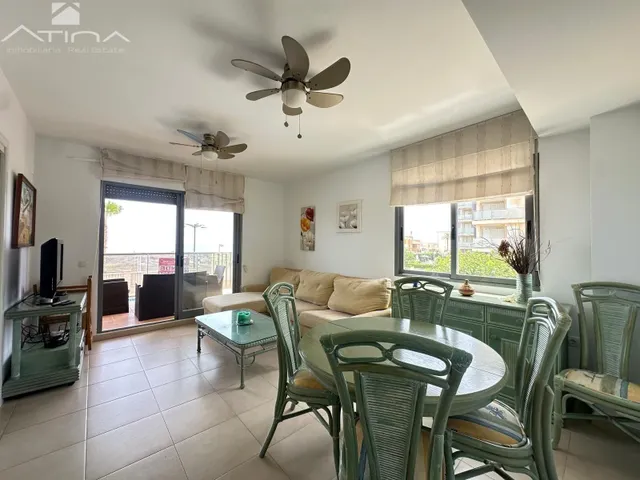Apartamento con vistas abiertas al mar situado en primera línea de la playa de Guardamar — 6