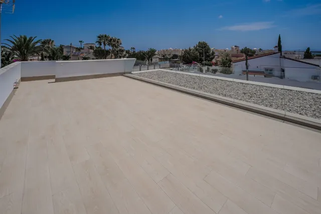 Chalet 3 habitaciones 156m² en venta - Costa blanca sur — 28