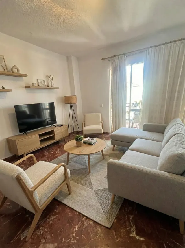 Estudio con piscina en Benalmádena a 400m de la playa — 7