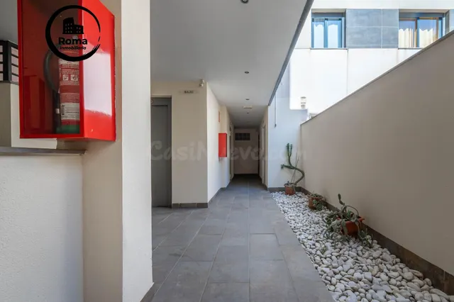 VENTA DE PISO JUNTO AL METRO DE CHURRIANA DE LA VEGA - foto 4