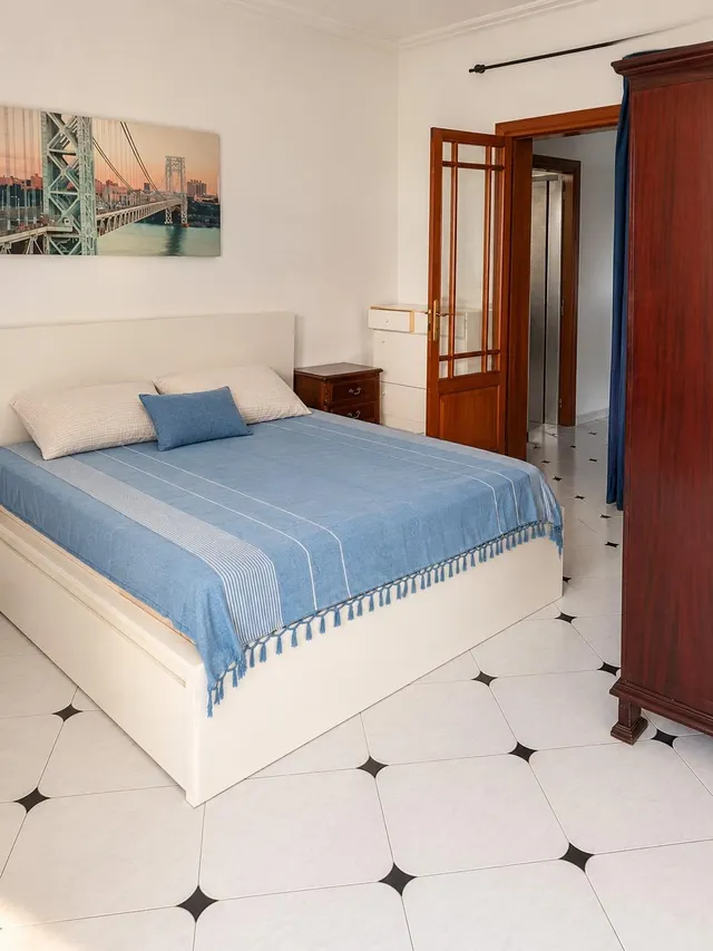 Piso amplio con terraza, tres balcones y posibilidad de dividir en dos viviendas en Manacor — 6