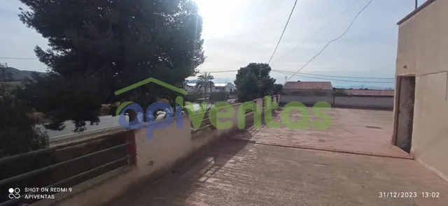 Casa con terreno y nave, LA ESCUCHA — 44