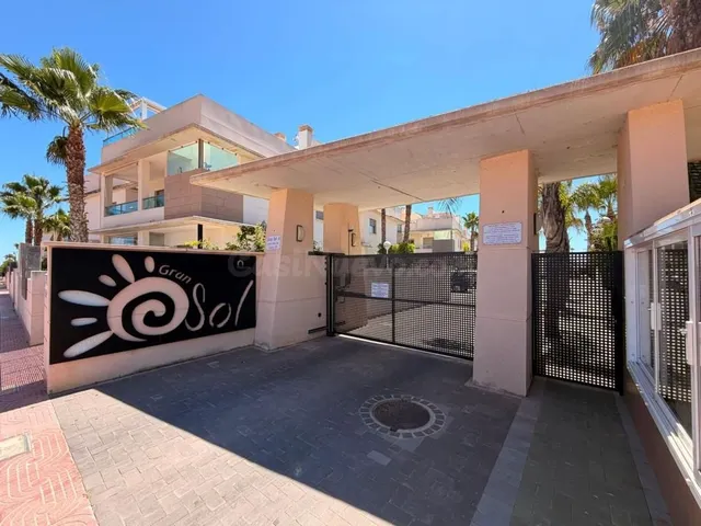 Apartamento 2 habitaciones 85m² en venta - Doña Pepa — 2