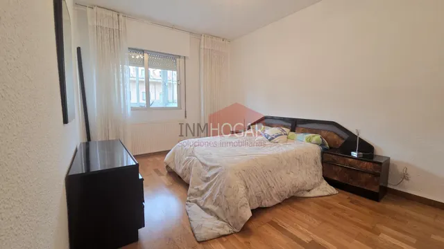 Piso en venta en Ávila,  zona sur — 23