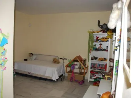GRAN PISO EN LA MEJOR ZONA DE EL PORVENIR, CON 269 m2 — 9