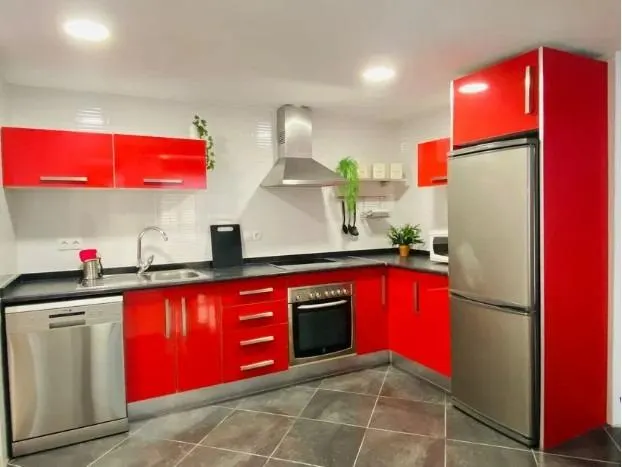 Alquiler de linda vivienda reformada zona altozano con terraza — 7