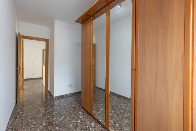 ¡FANTÁSTICA UNIFAMILIAR ADOSADA CON GARAJE EN MARACENA! — 18