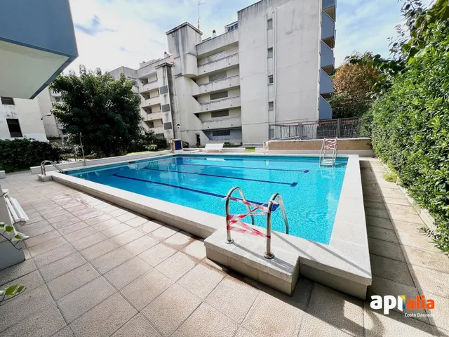 PISO EN SALOU DE 3 habitaciones — 13