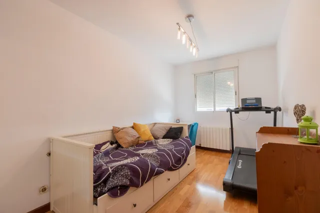 En venta Chalet adosado unifamiliar en Santovenia de Pisuerga — 31