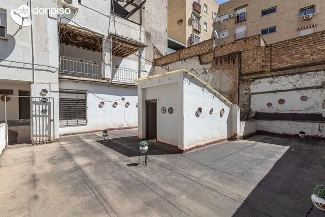 GRAN PROPIEDAD CON 10 DORMITORIOS EN SAN ANTON — 31
