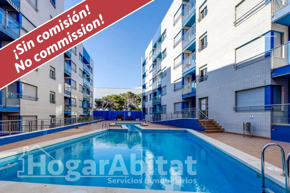 PRECIOSO ÁTICO CON DOS TERRAZAS, GARAJE Y PISCINA JUNTO AL MAR