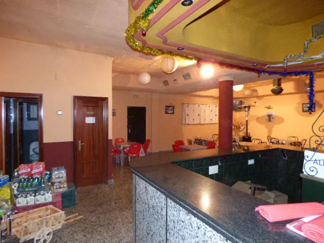 CAFETERIA DISCOTECA EN SAGRAJAS TOTALMENTE ACONDICIONADA DE 300MTRS — 13
