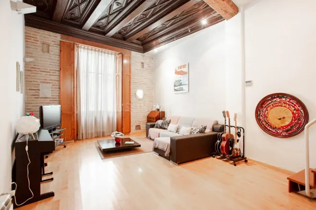 Piso señorial con terraza en La Seu, Ciutat Vella – junto Ca - foto 3