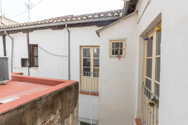 ¡Oportunidad única en el corazón de Granada! — 30