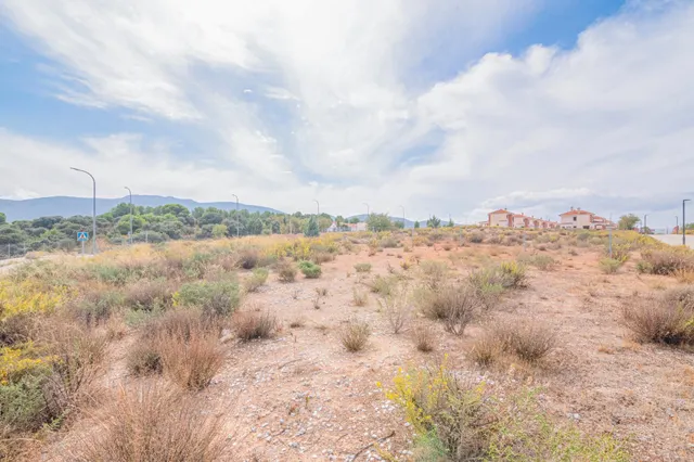 Oportunidad en venta de solar urbano en Otura — 20