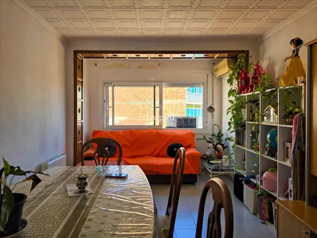 PISO LUMINOSO JUNTO A PLAZA EUROPA – 3 habitaciones — 5