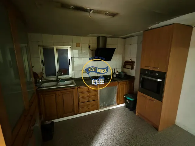 ¡¡OPORTUNIDAD!! ¡CASA CON 4 DORMITORIOS Y EN CONDICIONES DE USO A PRECIO INSUPERABLE! — 16