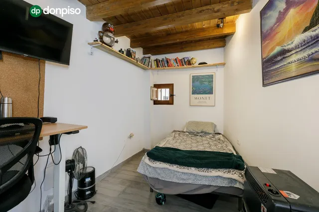 Casa unifamiliar reformada. — 15