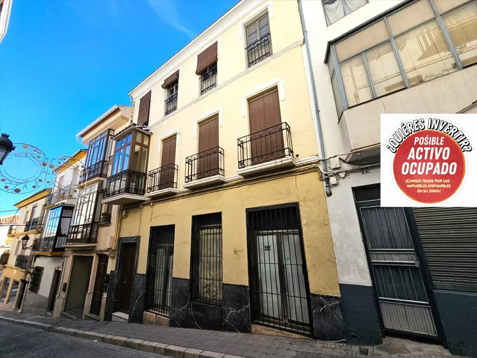 Casa 4 habitaciones 357m² en venta - Casco antiguo 13