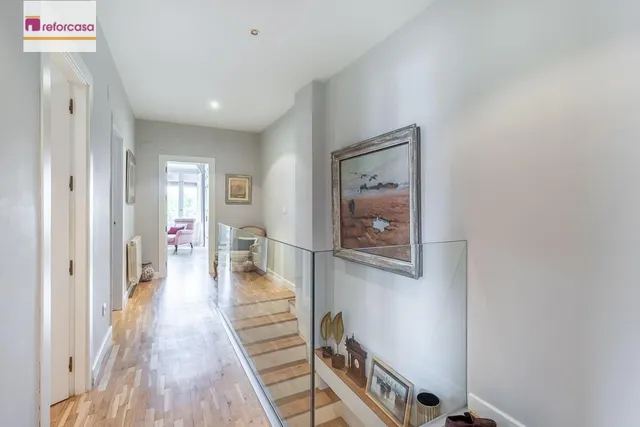 Exclusivo Piso Dúplex en el Corazón de Granada — 24