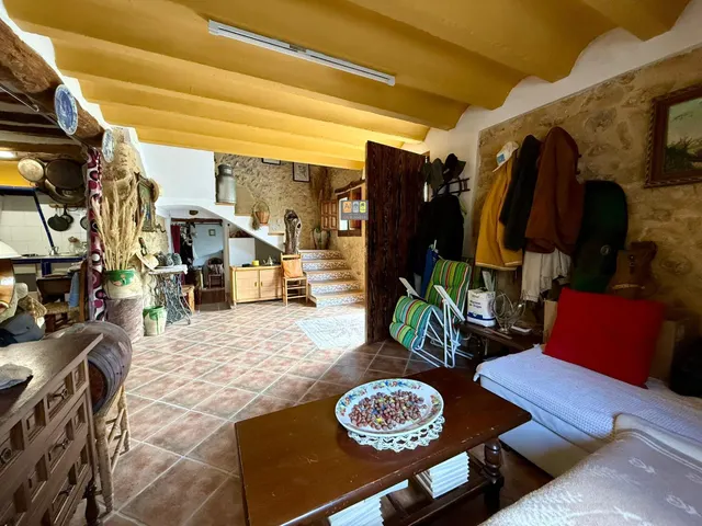 ESPECTACULAR FINCA RÚSTICA EN SELLA — 14