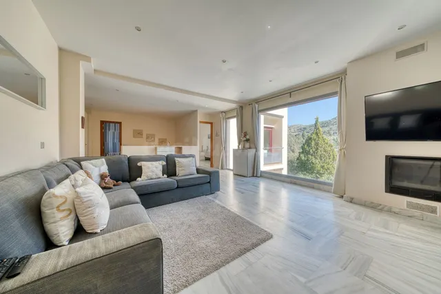 Chalet 5 habitaciones 290m² en venta - Costa del Sol - foto 3