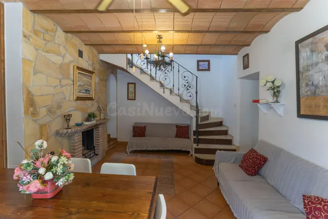 CASA DE CAMPO ADOSADA CON PATIO, TERRAZA CON MUY BUENAS VIST - foto 5