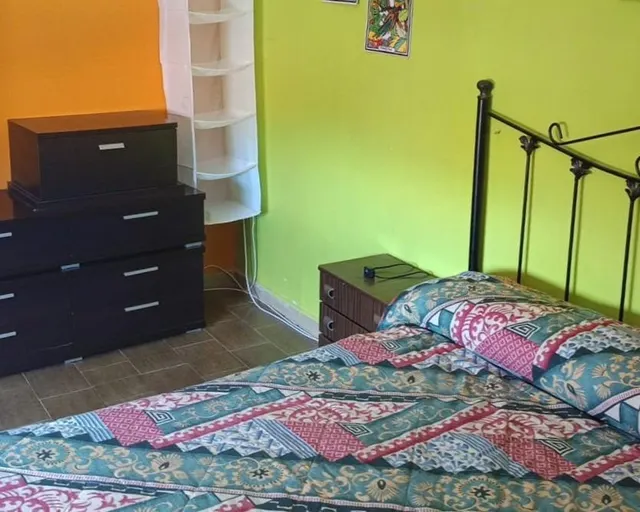 CASA EN MONTALBAN — 24